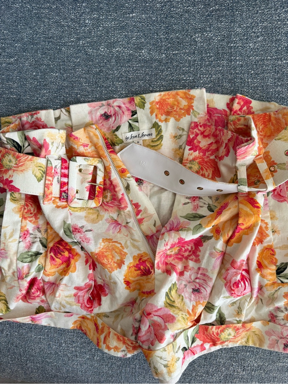 For Love And Lemons PEONY PLEATED LINEN SHORT, Sz M - Picture 16 of 16